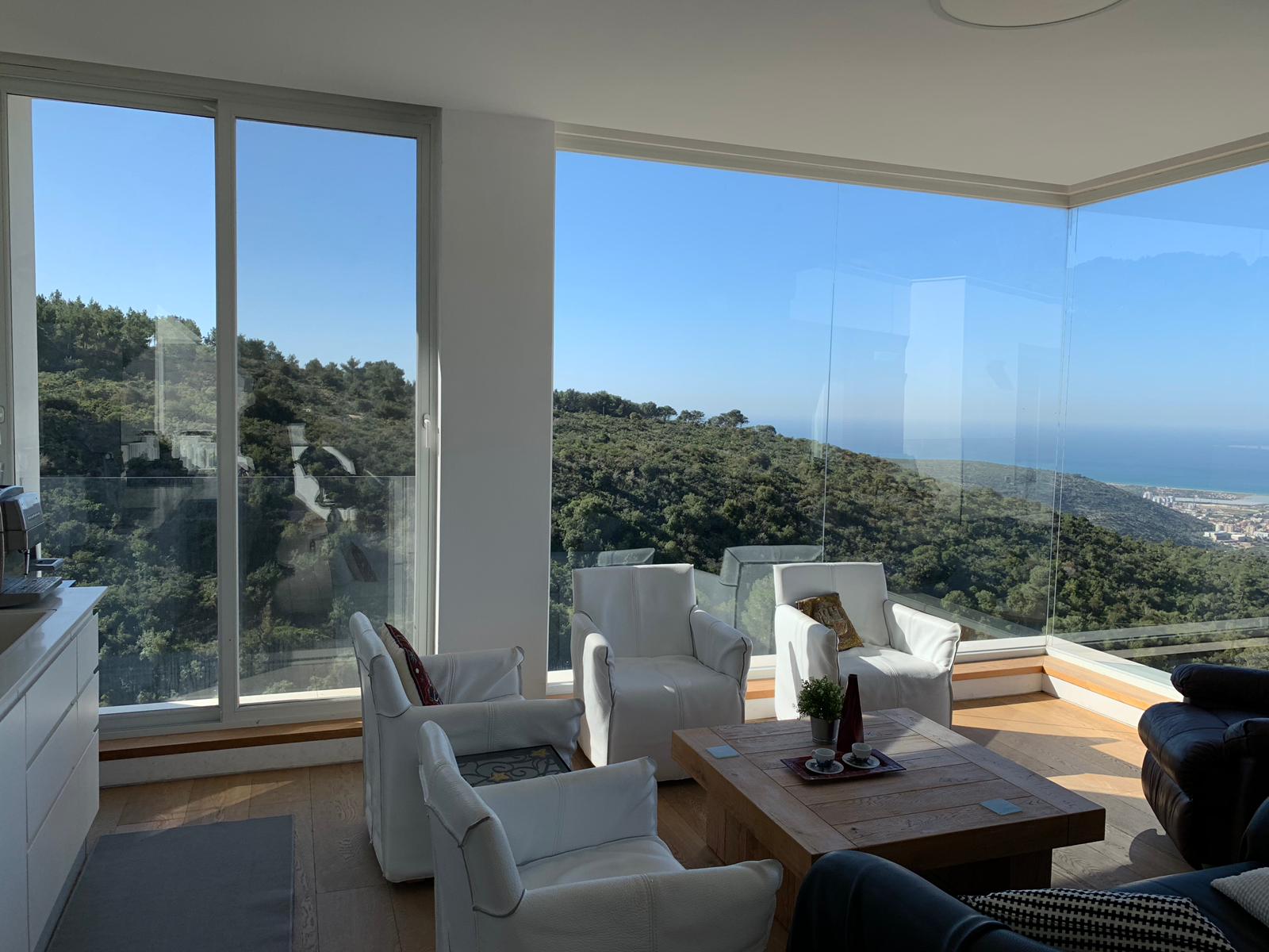 7fbd930f-dd4b-485b-aa44-57fead10a0ec