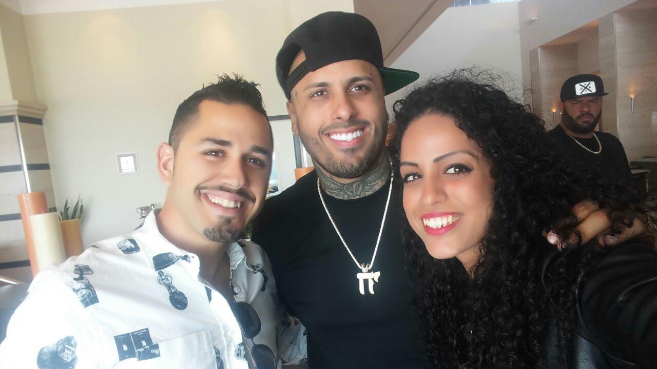 d8f169b2-7c62-41a9-9230-ef6cd050fc22